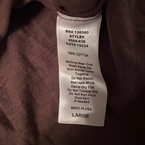 Project Social T Knock Out V-Neck - NWOT - Size L - Picture 8 of 11